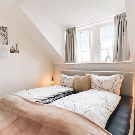 Tip! Toplage In Dresden! Moderne 100 Qm Ferienwohnung Fuer Familien Und Kleine Gruppen Esterno foto