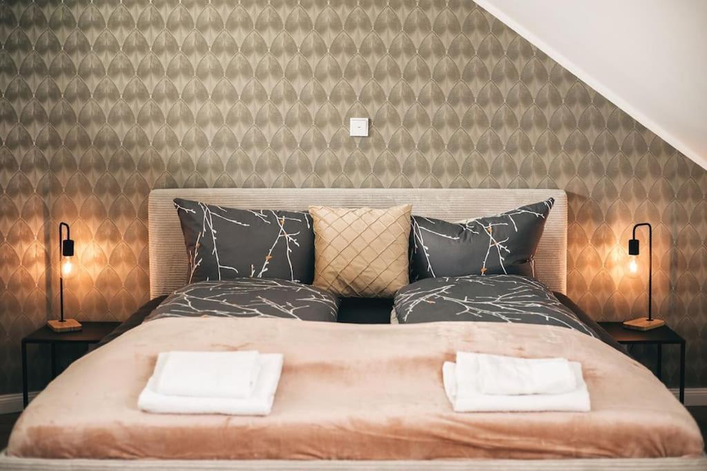 Tip! Toplage In Dresden! Moderne 100 Qm Ferienwohnung Fuer Familien Und Kleine Gruppen Esterno foto